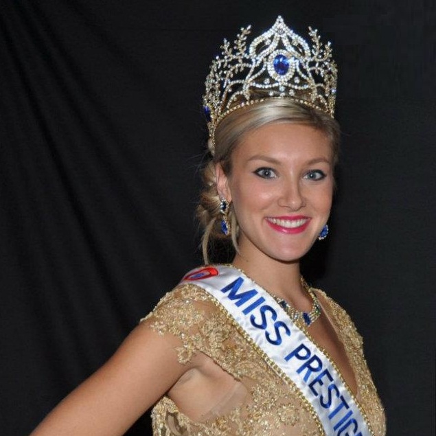 <h1>Miss Prestige National 2012, parure et diadème exclusifs</h1>